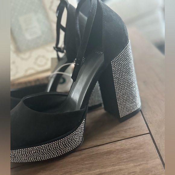 NWT Women's Noir Rhinestone Platform Heels - A New Day Jet Black 9 - Picture 5 of 9